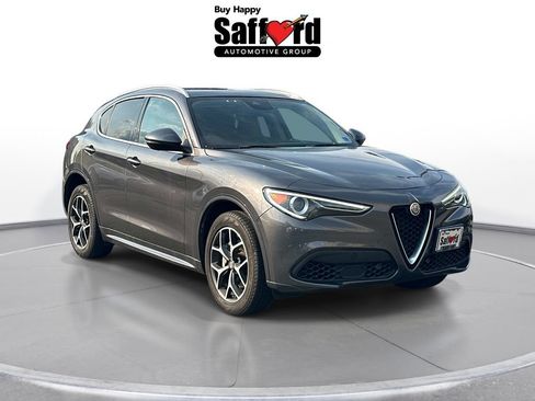 Used 2021 Alfa Romeo Stelvio Ti w/ Nero Edizione AWD/4WD image 10