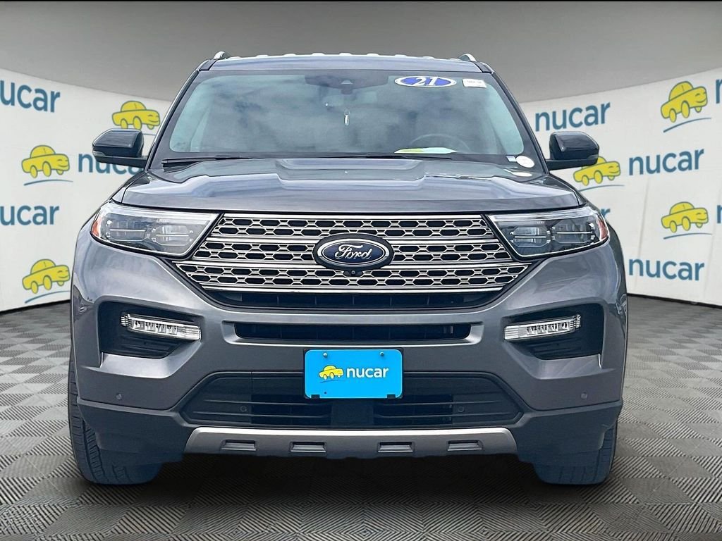 Used 2021 Ford Explorer Limited w/ Equipment Group 301A AWD/4WD image 2