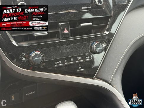 Used 2024 Toyota Camry SE FWD image 19