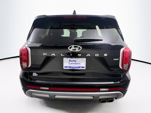 Used 2023 Hyundai Palisade SEL AWD/4WD image 6