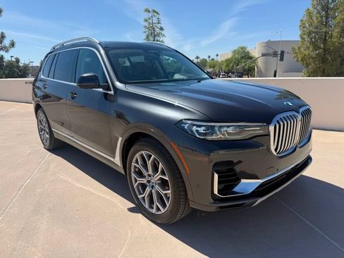 Used 2020 BMW X7 xDrive40i w/ Premium Package AWD/4WD image 21