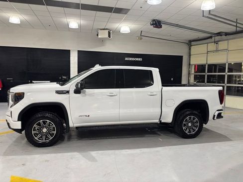 Used 2026 GMC Sierra 1500 AT4 AWD/4WD image 5