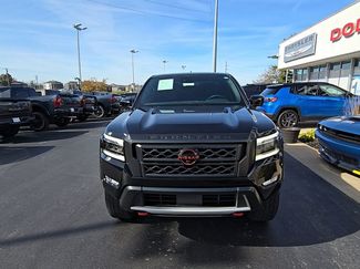 Used 2024 Nissan Frontier PRO-4X w/ Pro Premium Package video 2