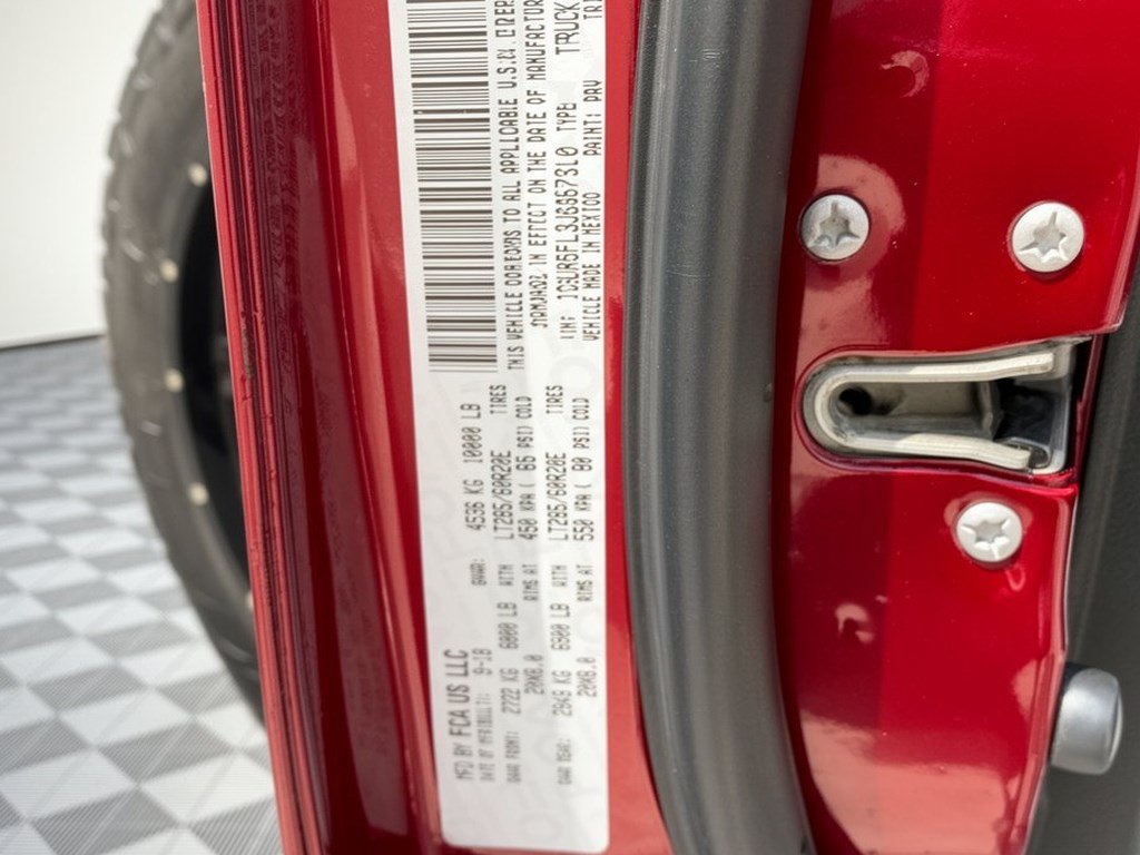 Used 2018 RAM 2500 Laramie w/ Convenience Group AWD/4WD image 31