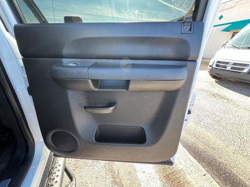 Used 2014 Chevrolet Silverado 2500 LT w/ Z71 Appearance Package image 13