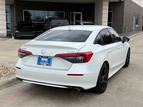 Used 2024 Honda Civic Sport image 5