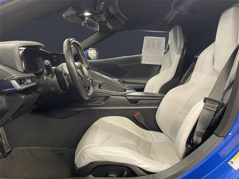 Used 2021 Chevrolet Corvette Stingray Coupe w/ 1LT image 9