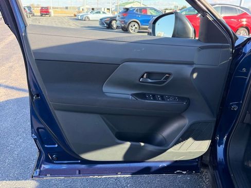 New 2026 Nissan Kicks S image 12