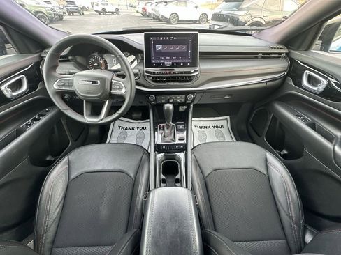 Used 2024 Jeep Compass Trailhawk image 20