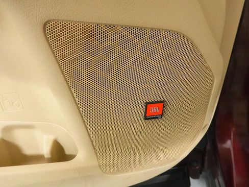 Used 2018 Toyota Highlander Limited Platinum w/ Carpet Mat Package (TMS) image 23