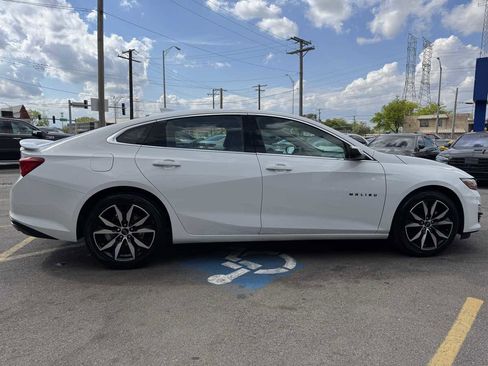 Used 2022 Chevrolet Malibu RS FWD image 4