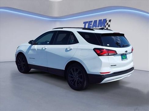 Certified 2024 Chevrolet Equinox RS FWD image 3