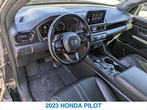 Certified 2023 Honda Pilot TrailSport image 14