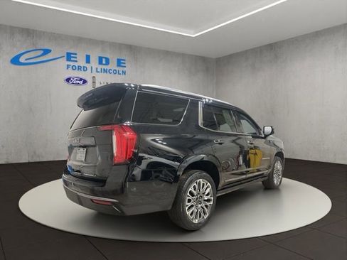 Used 2023 GMC Yukon Denali Ultimate image 10