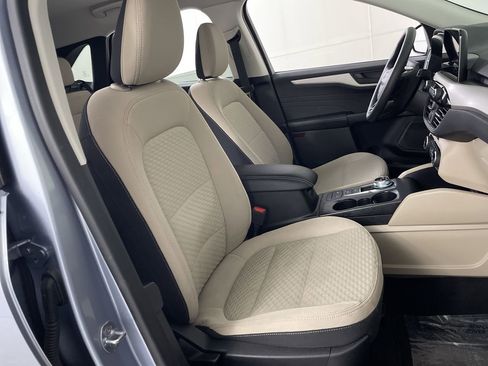 Used 2022 Ford Escape SE w/ Convenience Package image 24