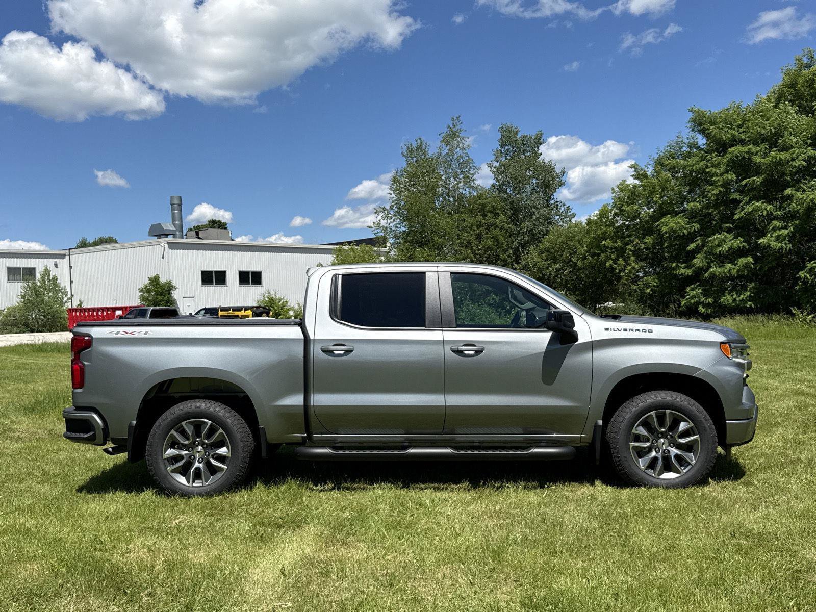 New 2026 Chevrolet Silverado 1500 RST AWD/4WD image 6