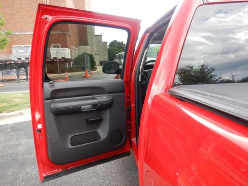 Used 2012 Chevrolet Silverado 1500 LS AWD/4WD image 15