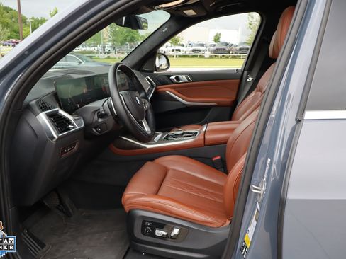 Used 2024 BMW X7 xDrive40i w/ Executive Package AWD/4WD image 26