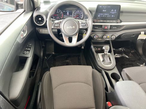 Used 2022 Kia Forte LXS image 20