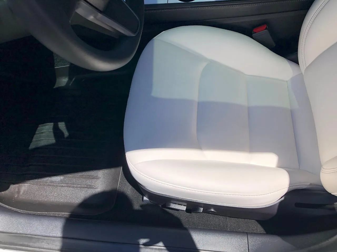 Used 2022 Tesla Model 3 Performance AWD/4WD image 11