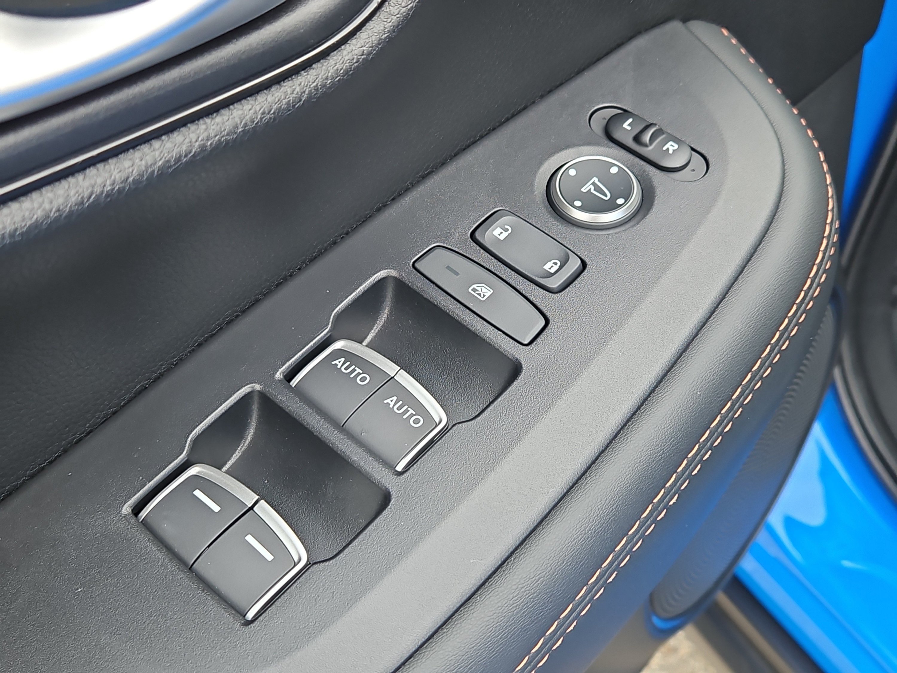Certified 2026 Honda HR-V Sport image 16