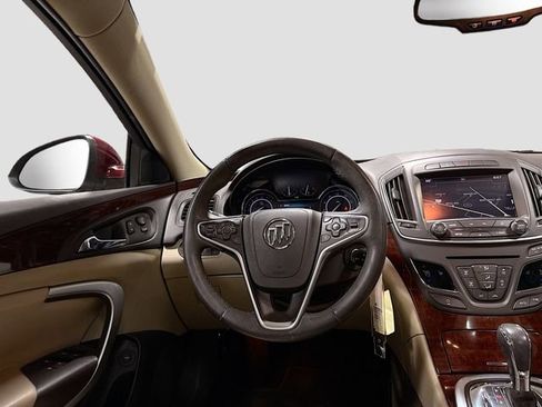 Used 2016 Buick Regal image 24