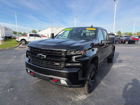 Used 2021 Chevrolet Silverado 1500 LT Trail Boss AWD/4WD image 2