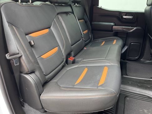 Used 2021 GMC Sierra 1500 AT4 w/ Technology Package image 18