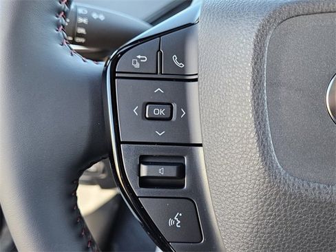 New 2026 Toyota Prius SE image 23