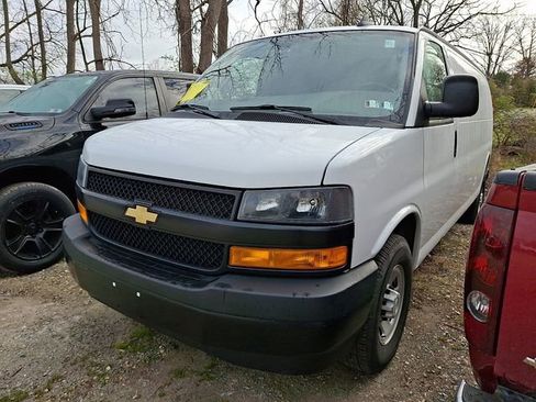Used 2023 Chevrolet Express 2500 Extended w/ Driver Convenience Package image 3