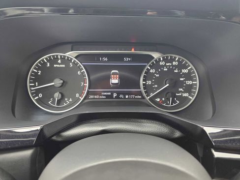 Used 2023 Nissan Pathfinder SL image 26