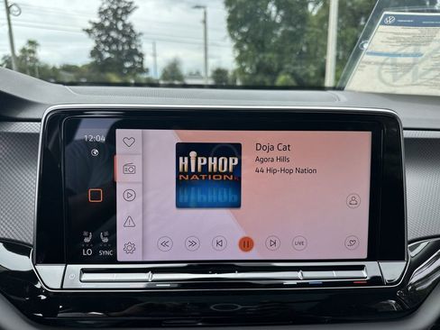 New 2026 Volkswagen Atlas Peak Edition image 16