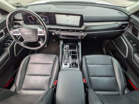 Used 2023 Kia Telluride LX image 28
