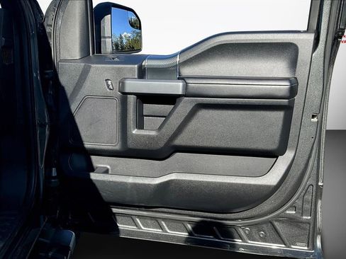 Used 2018 Ford F150 XLT w/ Equipment Group 302A Luxury image 25