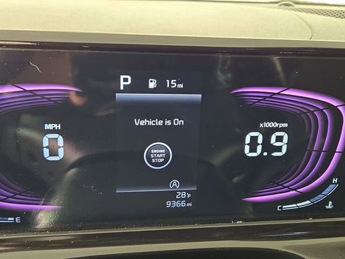 Certified 2025 Kia Seltos S image 18