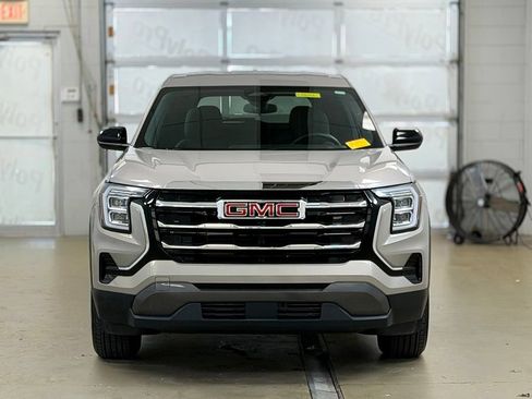 Used 2026 GMC Terrain Elevation w/ LPO, Floor Liner Package AWD/4WD image 2