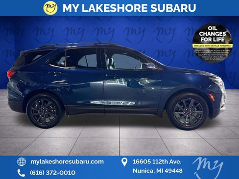 Used 2022 Chevrolet Equinox RS w/ LPO, Floor Liner Package AWD/4WD image 8