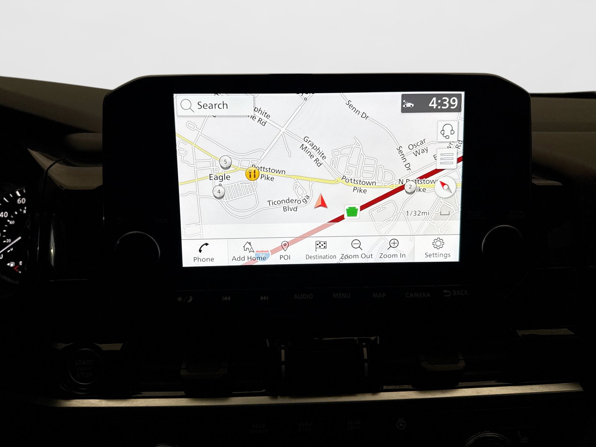 Used 2023 Nissan Pathfinder SL AWD/4WD image 15