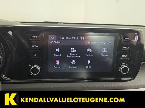Used 2022 Kia K5 LXS FWD image 13