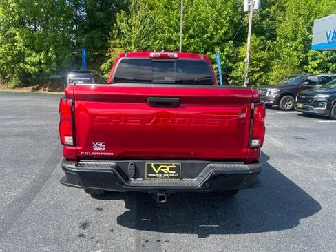 Used 2023 Chevrolet Colorado Z71 w/ Safety Package AWD/4WD image 5