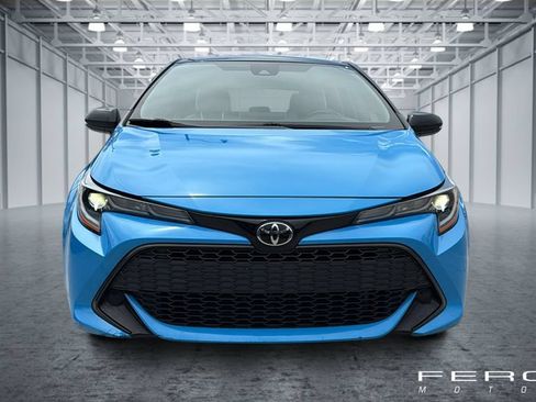 Used 2022 Toyota Corolla SE w/ SE Preferred Package FWD image 8