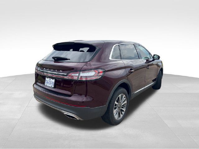 Used 2022 Lincoln Nautilus Reserve AWD/4WD image 6