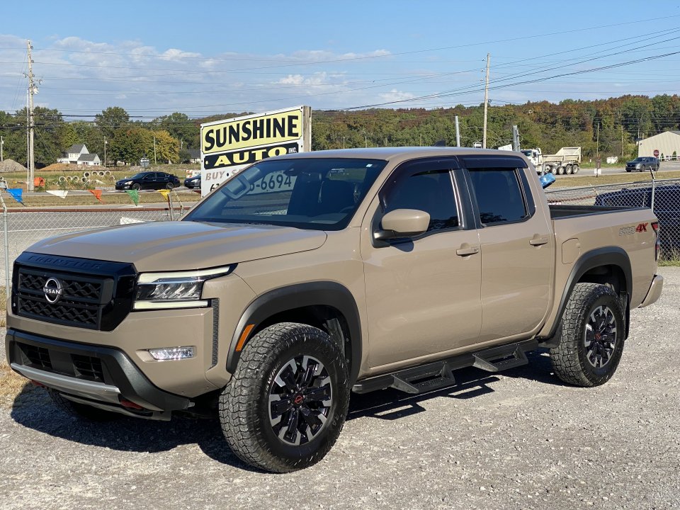 Used 2023 Nissan Frontier PRO-4X w/ Tow Package AWD/4WD image 2