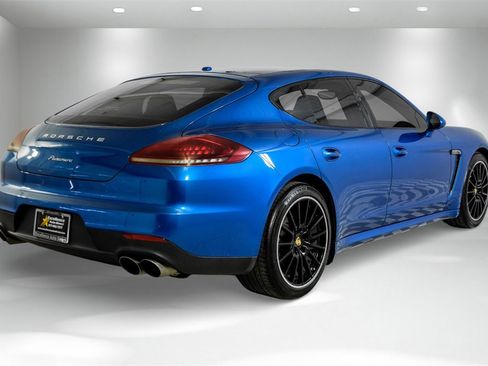 Used 2016 Porsche Panamera Edition w/ Premium Package Plus image 9