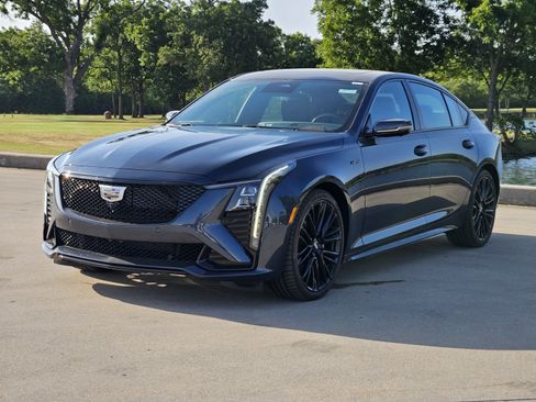 New 2026 Cadillac CT5 V w/ LPO, ONYX Package RWD image 2