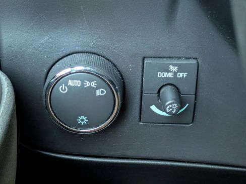 Used 2024 Chevrolet Express 2500 w/ Driver Convenience Package image 17