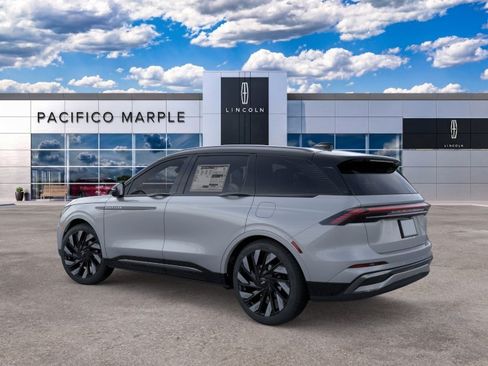 New 2026 Lincoln Nautilus Reserve w/ Jet Appearance Package AWD/4WD image 4