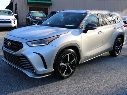 Used 2021 Toyota Highlander XSE