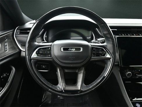 Used 2021 Jeep Grand Cherokee L Overland w/ Advanced Protech Group III image 27