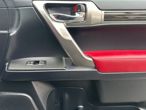 Used 2023 Lexus GX 460 Premium w/ Premium Package image 20